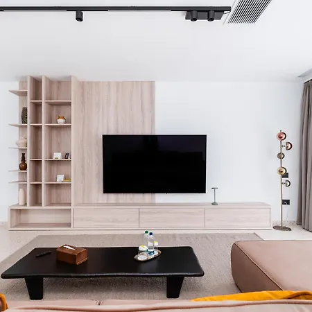 Penthouse Deosebit Frontal La Mare, Pe Faleza Din - Situat La Etajul 4 In Locatia Amaris アパート 4*