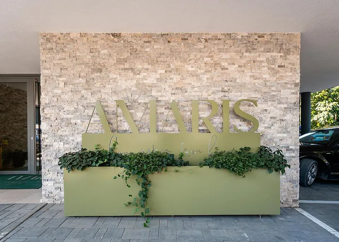 Penthouse Deosebit Frontal La Mare, Pe Faleza Din - Situat La Etajul 4 In Locatia Amaris Daire Eforie Nord