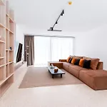 Penthouse Deosebit Frontal La Mare, Pe Faleza Din - Situat La Etajul 4 In Locatia Amaris Apartmán Eforie Nord