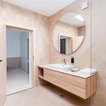 Penthouse Deosebit Frontal La Mare, Pe Faleza Din - Situat La Etajul 4 In Locatia Amaris Eforie Nord