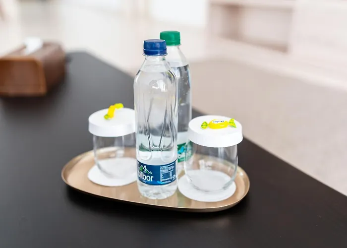 アパート Penthouse Deosebit Frontal La Mare, Pe Faleza Din - Situat La Etajul 4 In Locatia Amaris